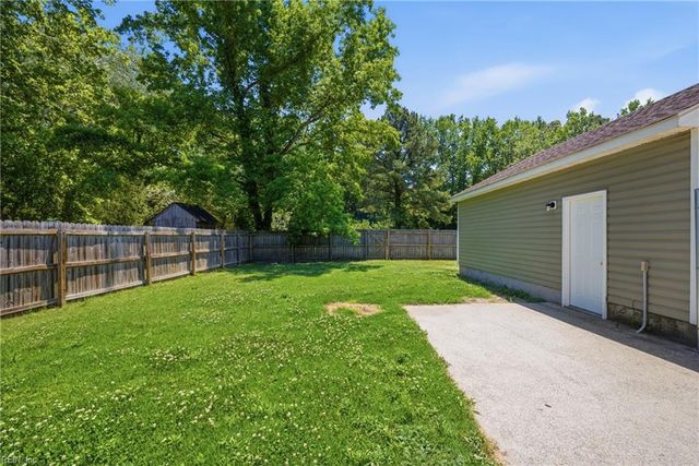 3320 Nansemond PW, Suffolk, VA 23434