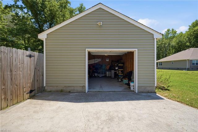 3320 Nansemond PW, Suffolk, VA 23434