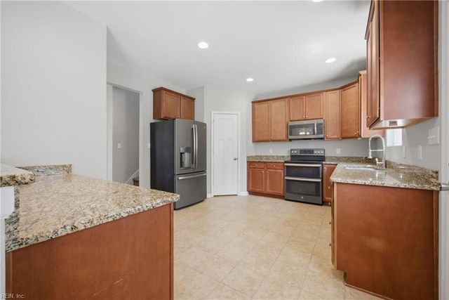 3320 Nansemond PW, Suffolk, VA 23434