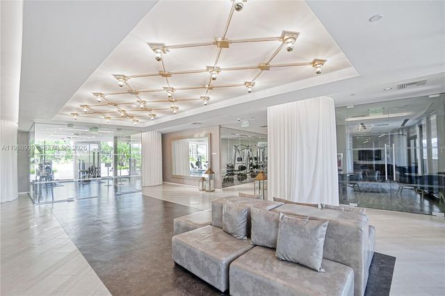 9 Island Ave 2410, Miami Beach, FL 33139