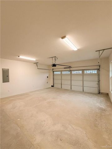 733 Saint Vincent Drive, Alamo, TX 78516