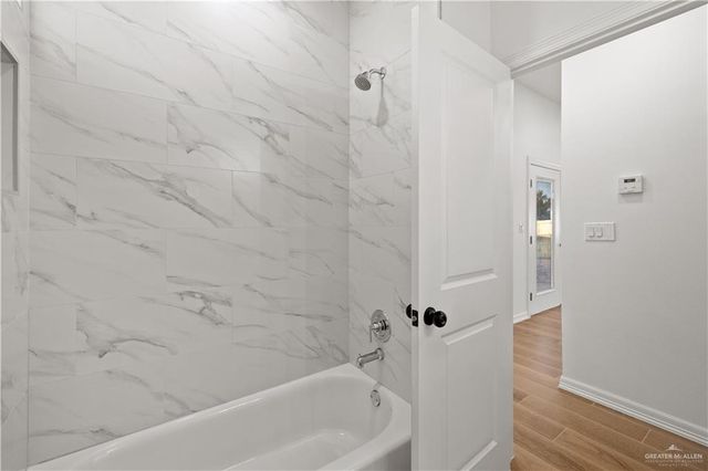 733 Saint Vincent Drive, Alamo, TX 78516