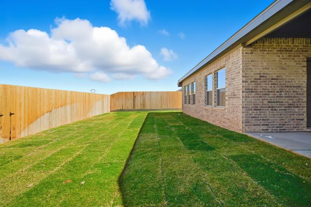 616 E 13th Street, Wolfforth, TX 79382