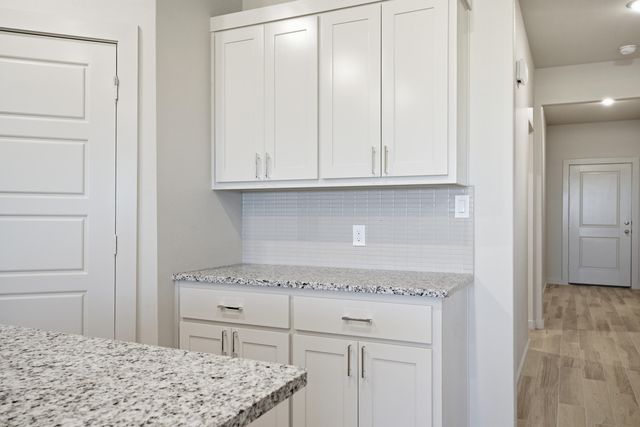 616 E 13th Street, Wolfforth, TX 79382