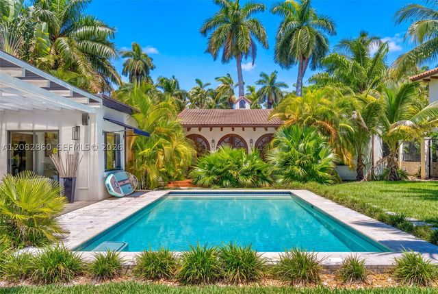 1028 NE 84th St, Miami, FL 33138