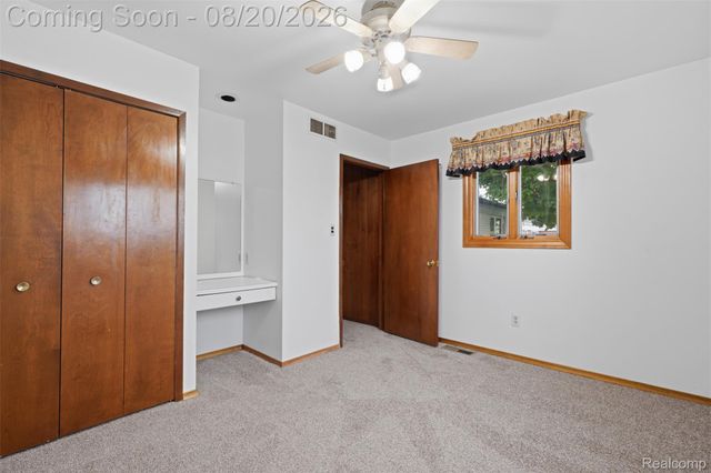 4427 Burssens Drive, Warren, MI 48092