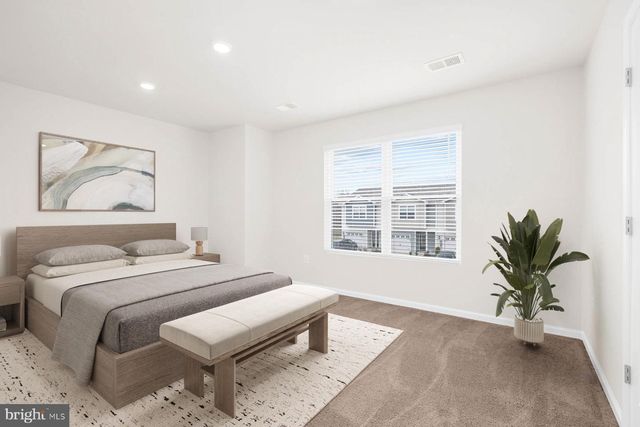 8155 BARTHOLOMEW CT, Baltimore, MD 21206