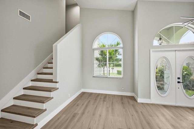 285 NW 45th Terrace, Deerfield Beach, FL 33442