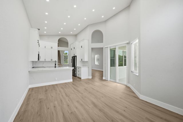 285 NW 45th Terrace, Deerfield Beach, FL 33442