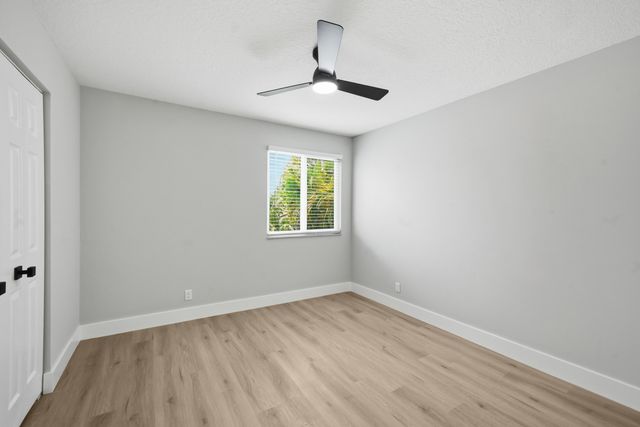 285 NW 45th Terrace, Deerfield Beach, FL 33442