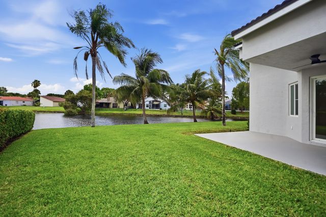 285 NW 45th Terrace, Deerfield Beach, FL 33442