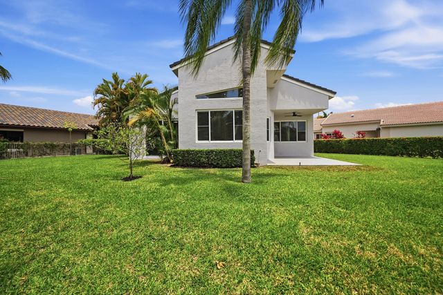 285 NW 45th Terrace, Deerfield Beach, FL 33442