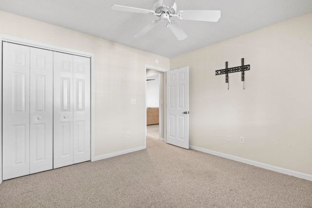 4622 Greenbriar Dr Apt G13, Little River, SC 29566