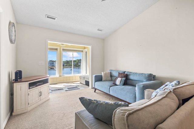 4622 Greenbriar Dr Apt G13, Little River, SC 29566