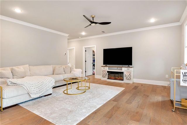 6140 Crescent Moon Ridge, Cumming, GA 30041