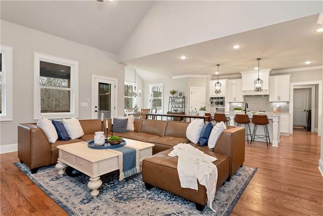 6140 Crescent Moon Ridge, Cumming, GA 30041