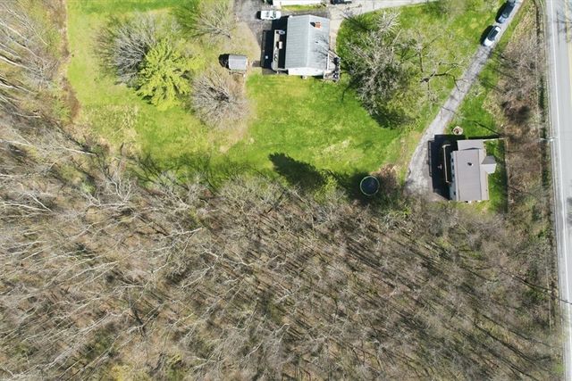 1135 Locust Ave, South Strabane, PA 15301