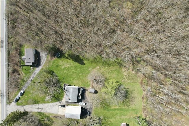 1135 Locust Ave, South Strabane, PA 15301