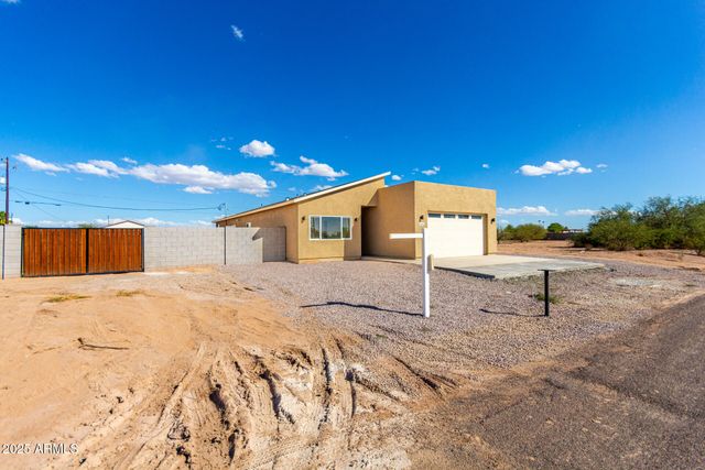 4145 N Golden Street, Eloy, AZ 85131