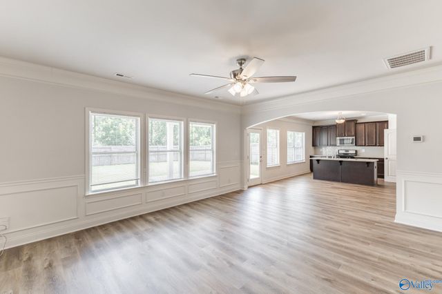 6004 Taramore Lane NW, Huntsville, AL 35806