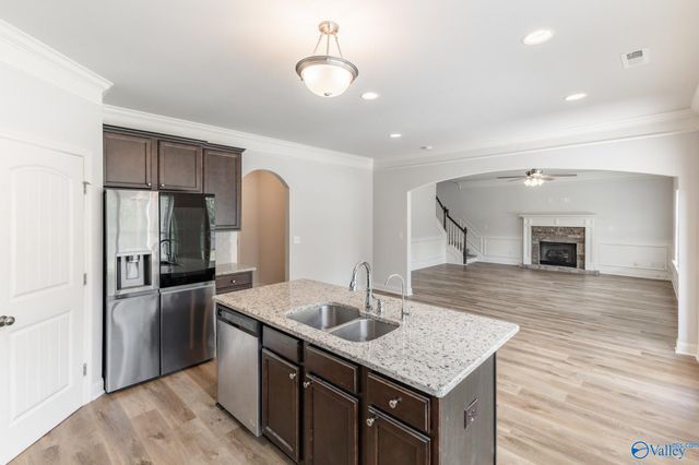 6004 Taramore Lane NW, Huntsville, AL 35806