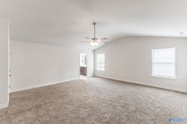 6004 Taramore Lane NW, Huntsville, AL 35806
