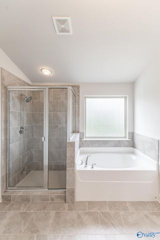 6004 Taramore Lane NW, Huntsville, AL 35806