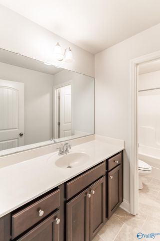 6004 Taramore Lane NW, Huntsville, AL 35806