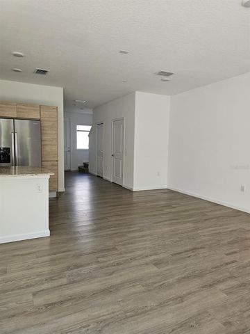 1213 SOUTHSTATION PLACE 401, Orlando, FL 32809