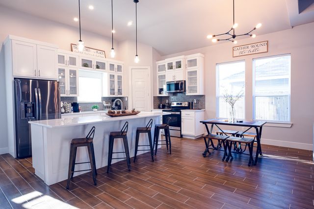 2931 Alaska Avenue, Dallas, TX 75216