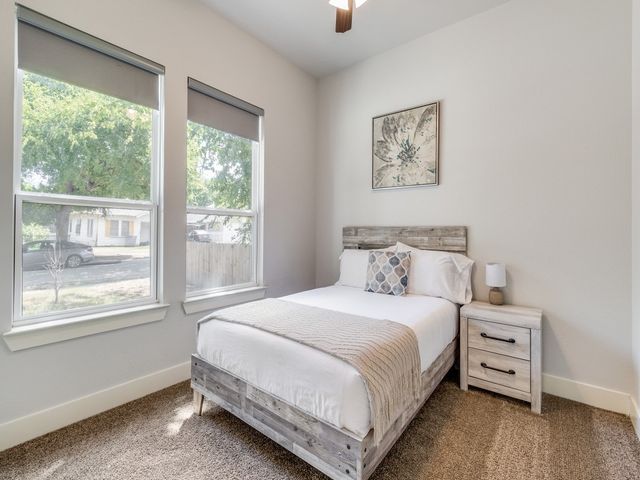 2931 Alaska Avenue, Dallas, TX 75216