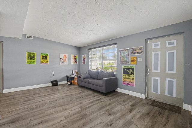 6714 SANDRA DRIVE, Port Richey, FL 34668