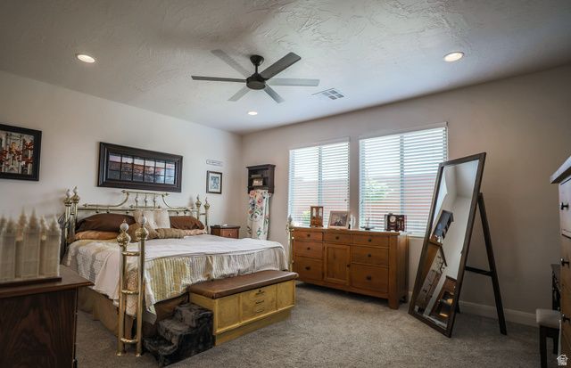 1228 E GORDON LN, Washington, UT 84780