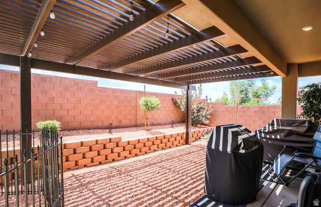 1228 E GORDON LN, Washington, UT 84780