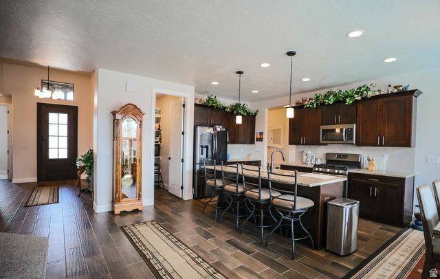 1228 E GORDON LN, Washington, UT 84780