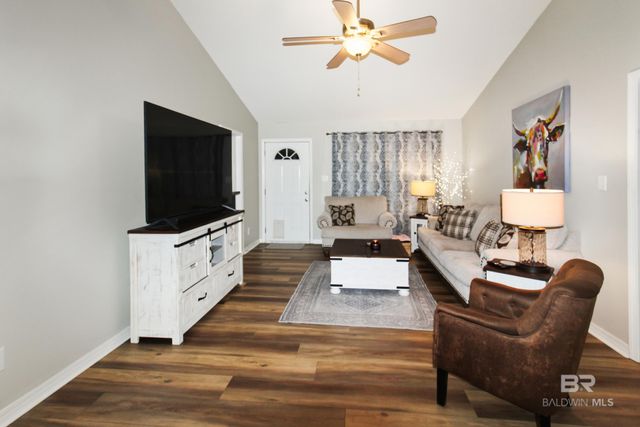 106 Plantation Circle, Summerdale, AL 36580