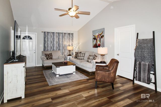 106 Plantation Circle, Summerdale, AL 36580