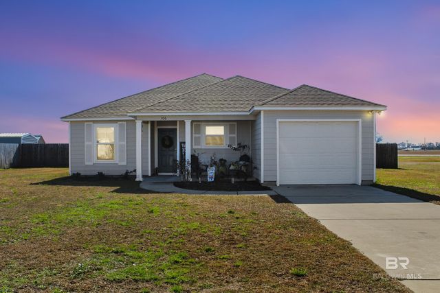106 Plantation Circle, Summerdale, AL 36580