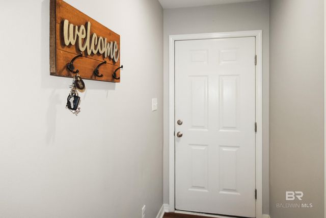 106 Plantation Circle, Summerdale, AL 36580