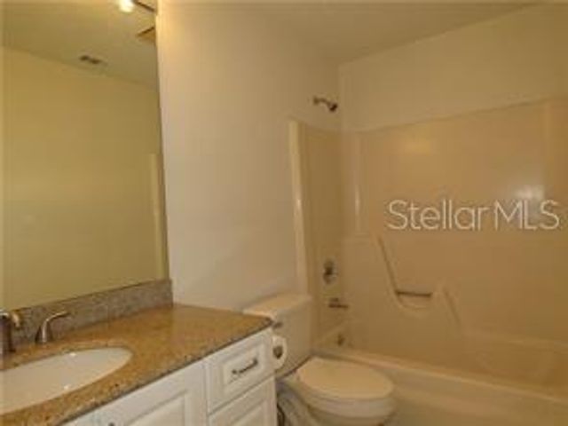 1422 OAK VALLEY DRIVE, Seffner, FL 33584