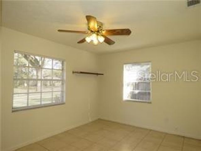 1422 OAK VALLEY DRIVE, Seffner, FL 33584