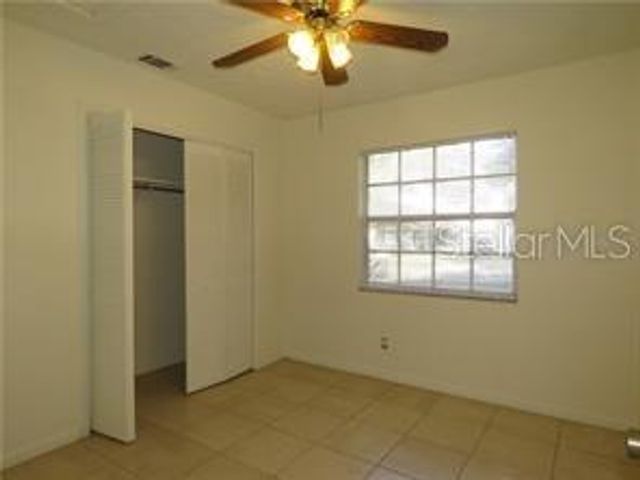 1422 OAK VALLEY DRIVE, Seffner, FL 33584