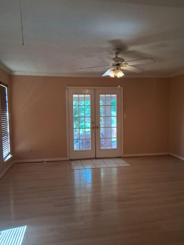 12323 W Bellfort Street, Stafford, TX 77477