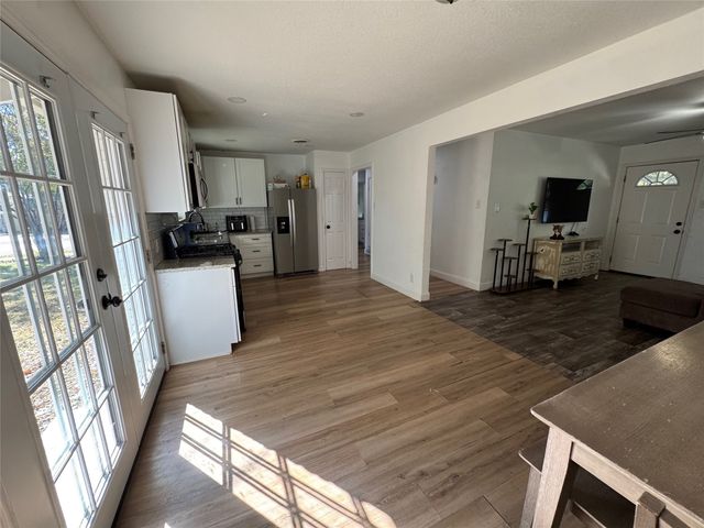 5200 Mcquade Street, Haltom City, TX 76117