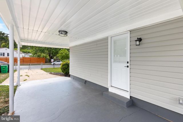 5505 BARKER PL, Lanham, MD 20706