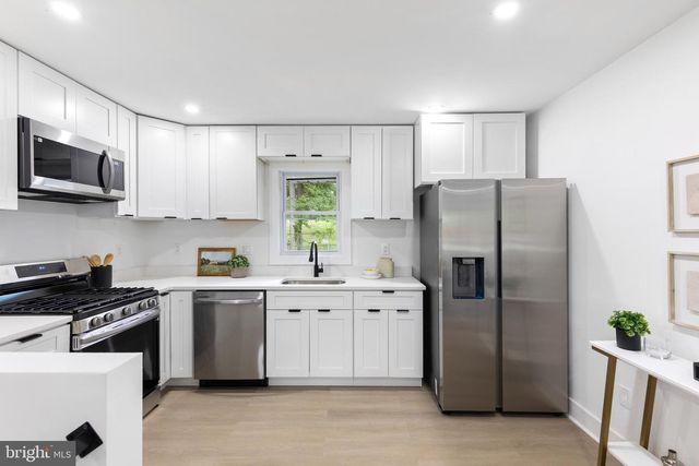 5505 BARKER PL, Lanham, MD 20706
