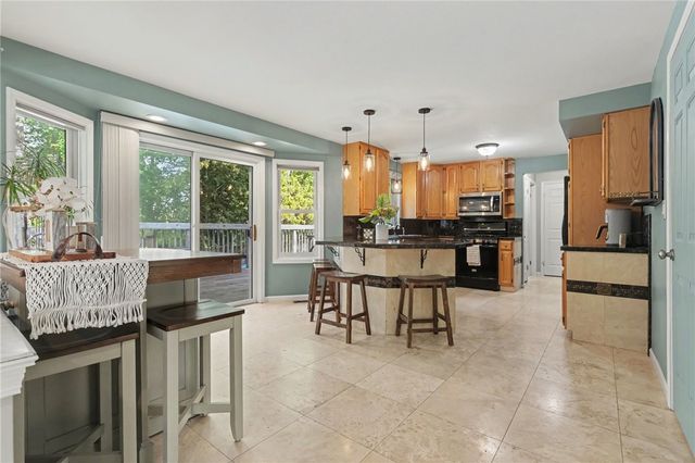 619 Galbro Circle, Webster, NY 14580