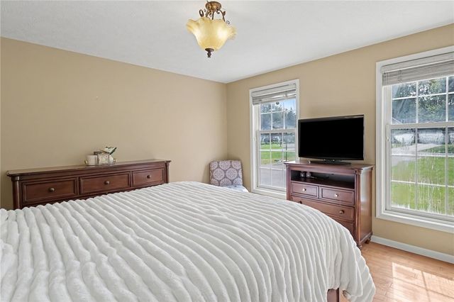 619 Galbro Circle, Webster, NY 14580