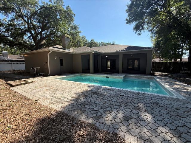 2212 MISTY RIDGE LANE, Valrico, FL 33594