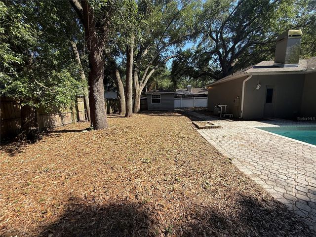 2212 MISTY RIDGE LANE, Valrico, FL 33594